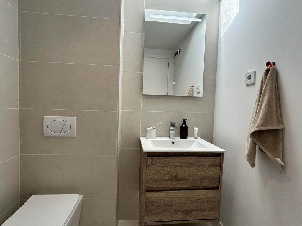 Penthouse Fuengirola Málaga - image 18