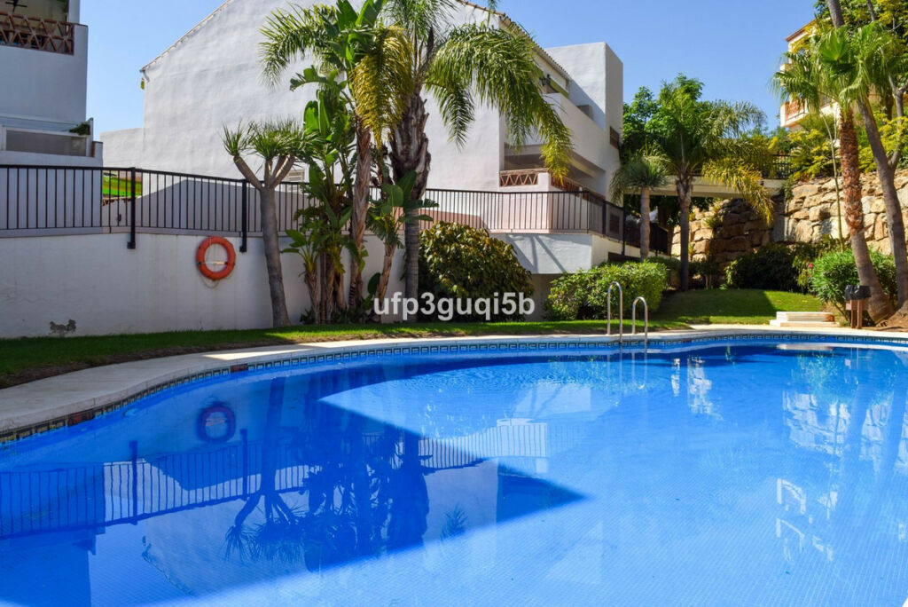 Top Floor Apartment Torrequebrada Málaga - image 18