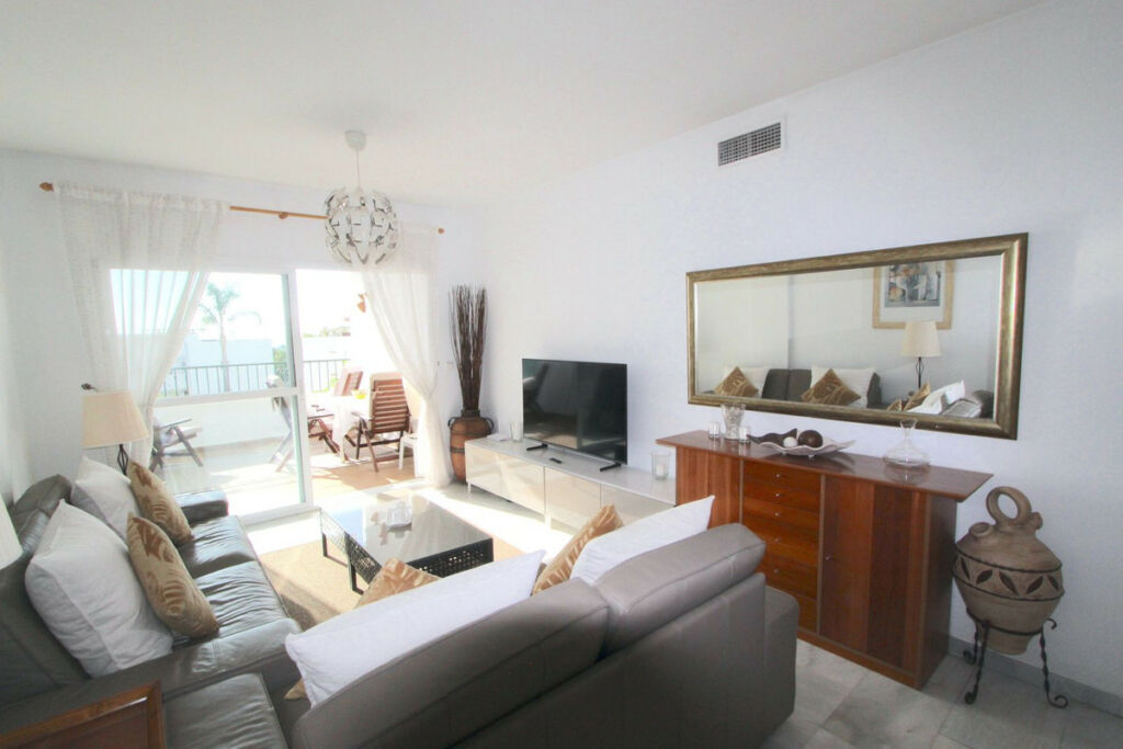 Middle Floor Apartment Miraflores Málaga - image 18