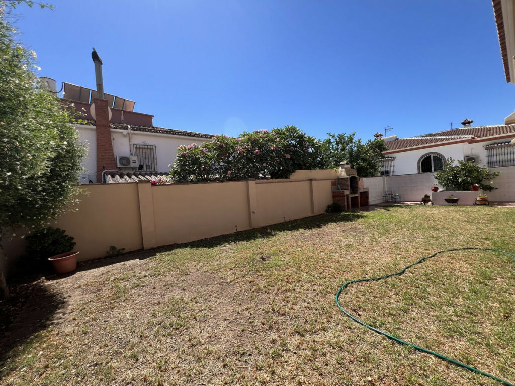 Semi-Detached House Benalmadena Málaga - image 18