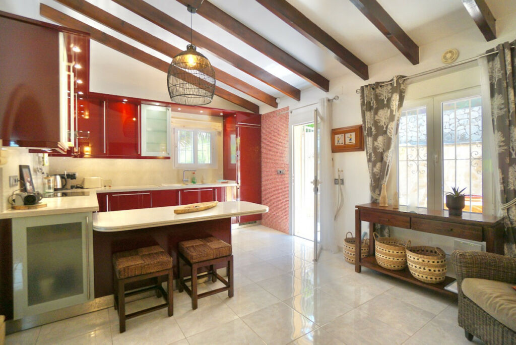 Detached Villa Moraira Alicante - image 18