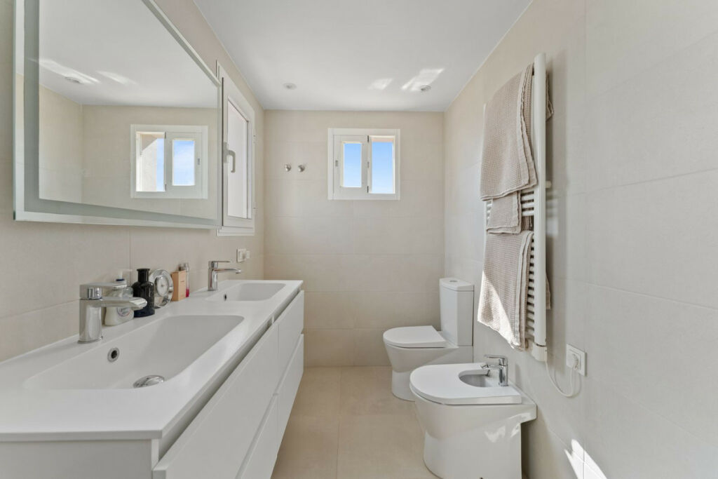 Detached Villa Coín Málaga - image 18