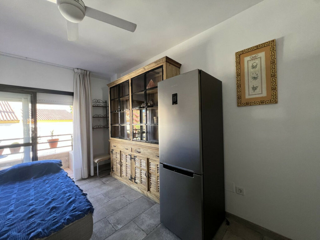 Middle Floor Studio Torremolinos Málaga - image 18