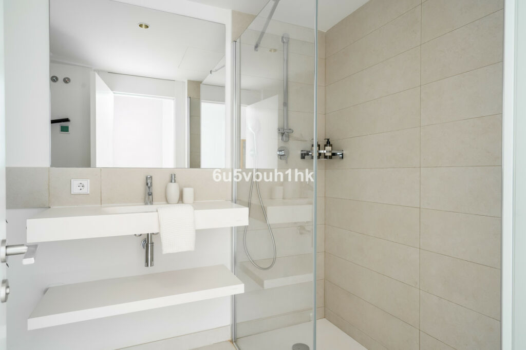 Ground Floor Apartment Fuengirola Málaga - image 18