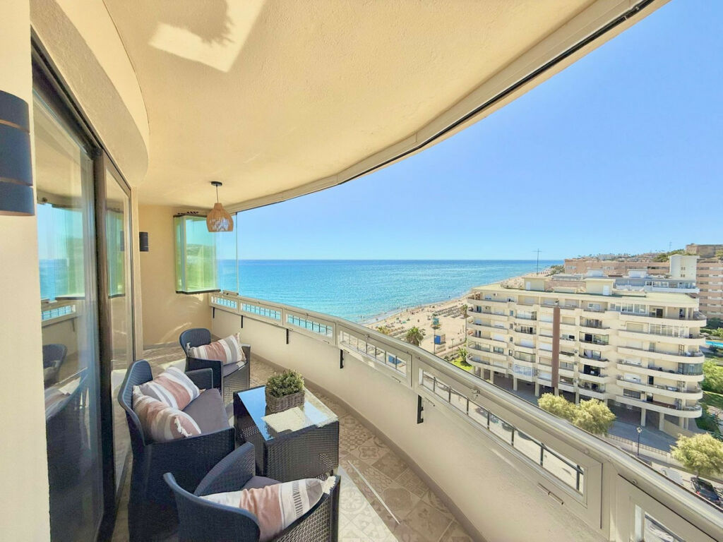 Middle Floor Apartment Fuengirola Málaga - image 18