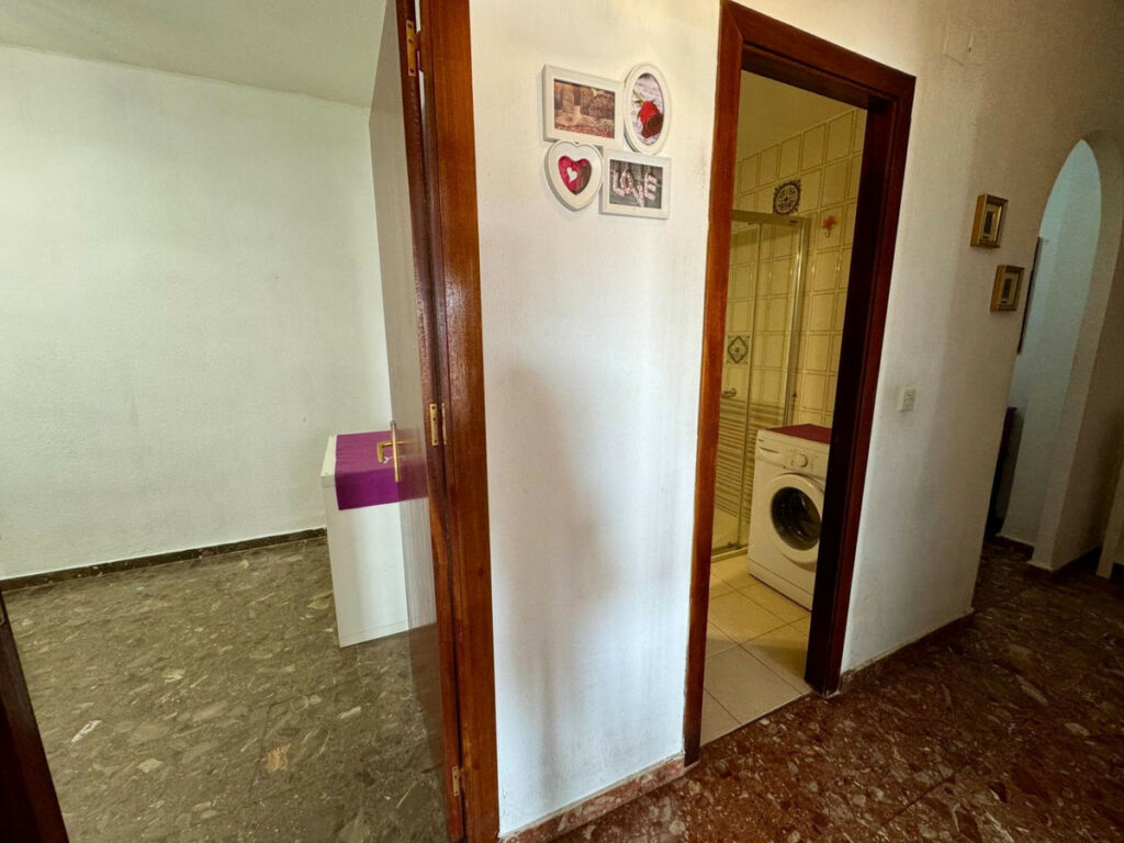 Middle Floor Apartment Benalmadena Costa Málaga - image 18