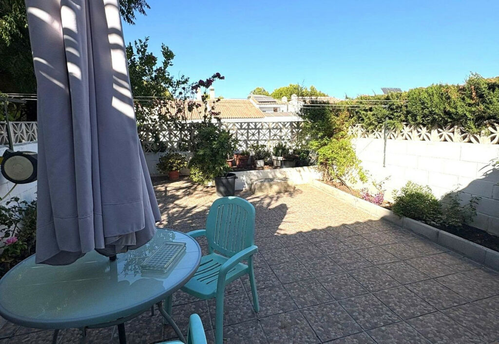 Townhouse Arroyo de la Miel Málaga - image 18