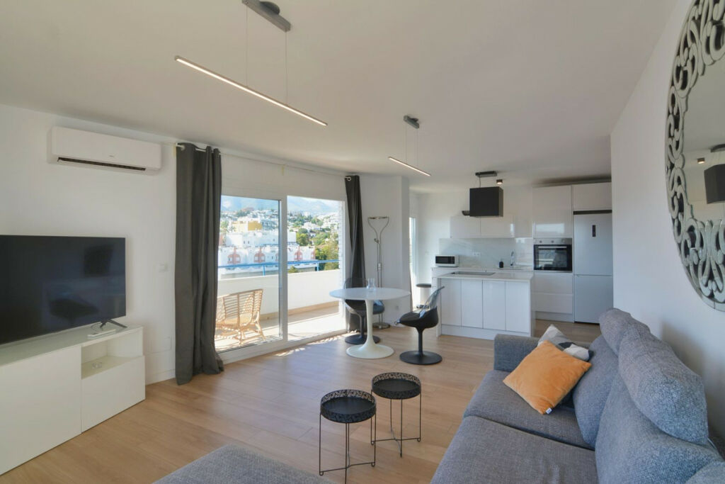 Middle Floor Apartment Torreblanca Málaga - image 18