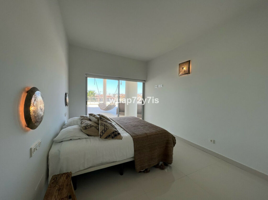 Penthouse Benalmadena Málaga - image 18