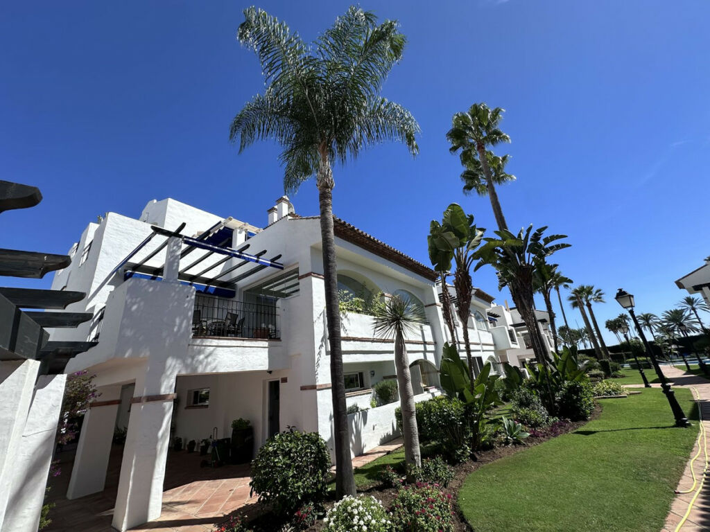 Middle Floor Apartment San Pedro de Alcántara Málaga - image 18