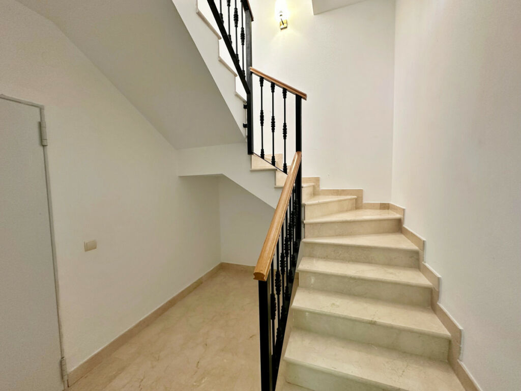 Semi-Detached House Benahavís Málaga - image 18
