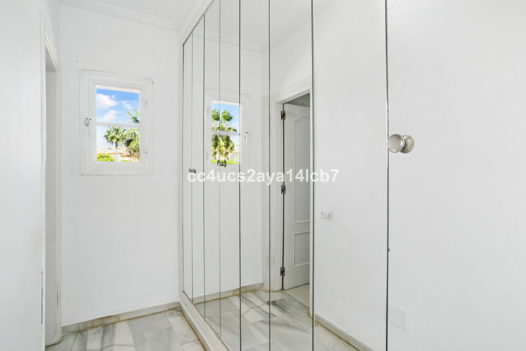 Penthouse Riviera del Sol Málaga - image 18