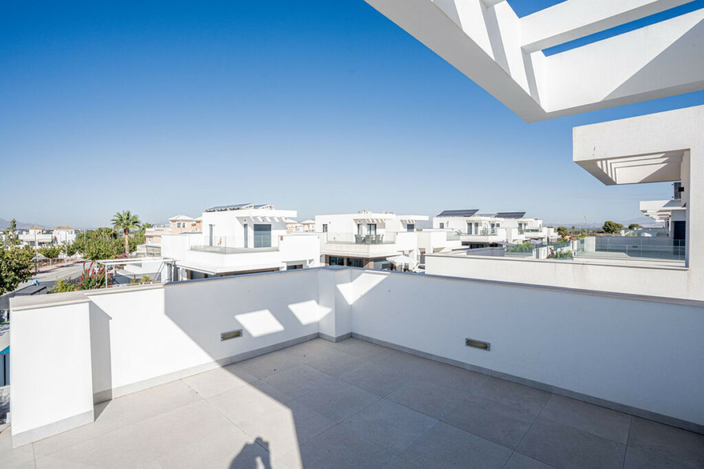 Detached Villa San Fulgencio Alicante - image 18