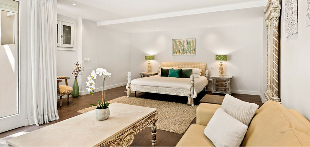 Detached Villa Nueva Andalucía Málaga - image 18