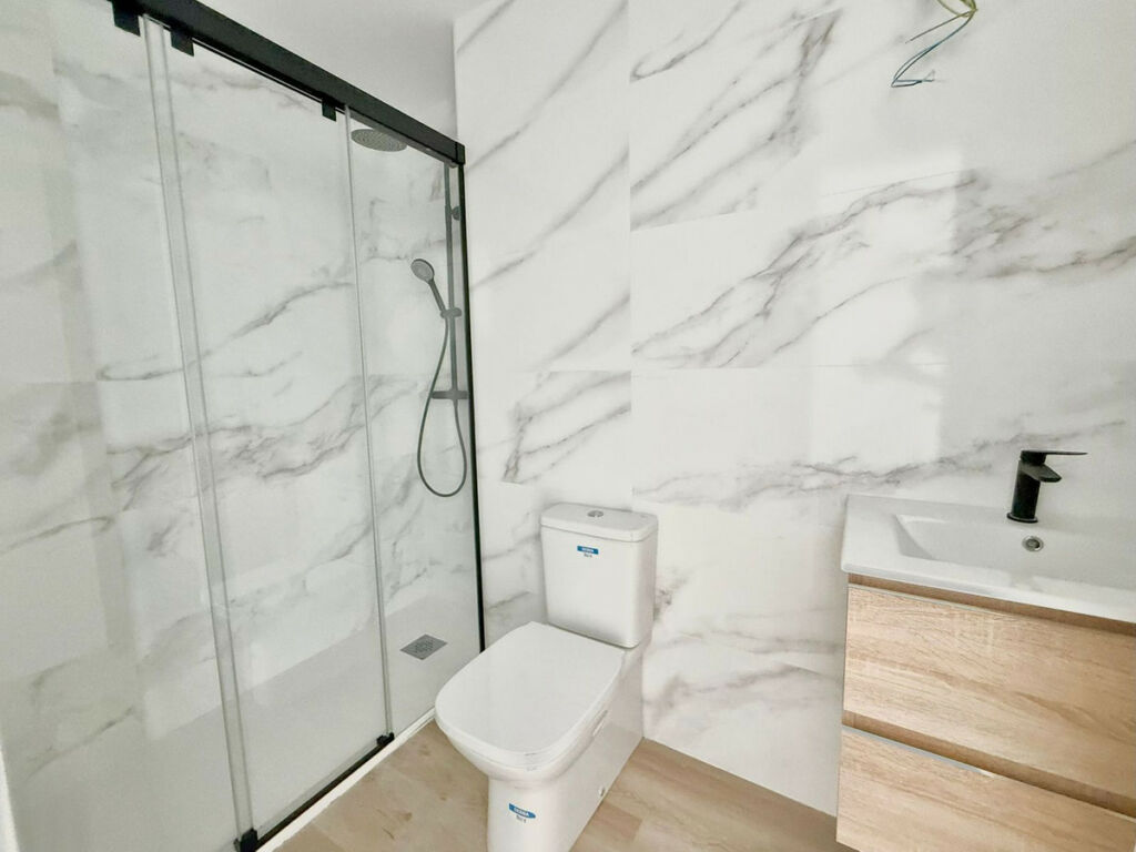 Middle Floor Apartment Fuengirola Málaga - image 18