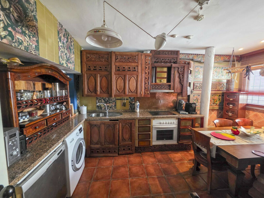 Townhouse Casares Playa Málaga - image 18