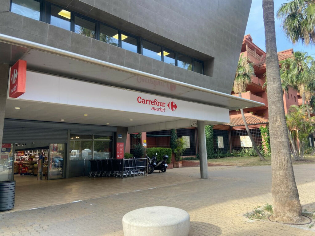 Ground Floor Studio Higueron Málaga - image 18