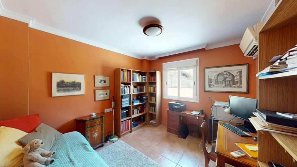 Semi-Detached House Torre del Mar Málaga - image 18