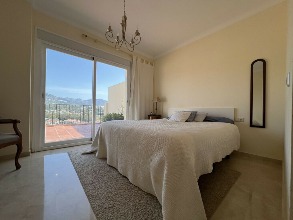 Penthouse La Cala Hills Málaga - image 18