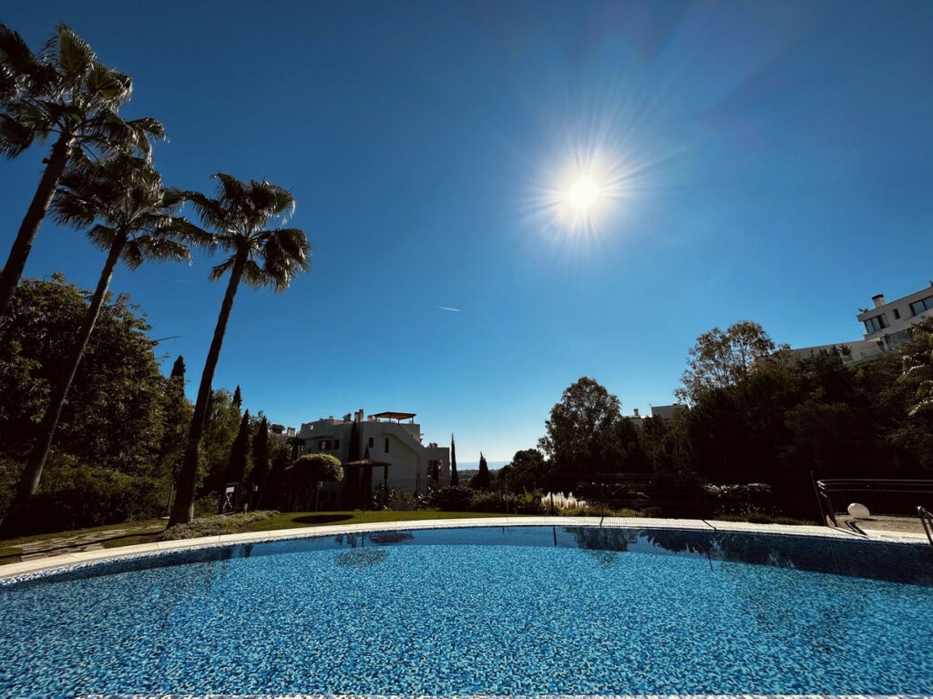 Middle Floor Apartment La Quinta Málaga - image 18