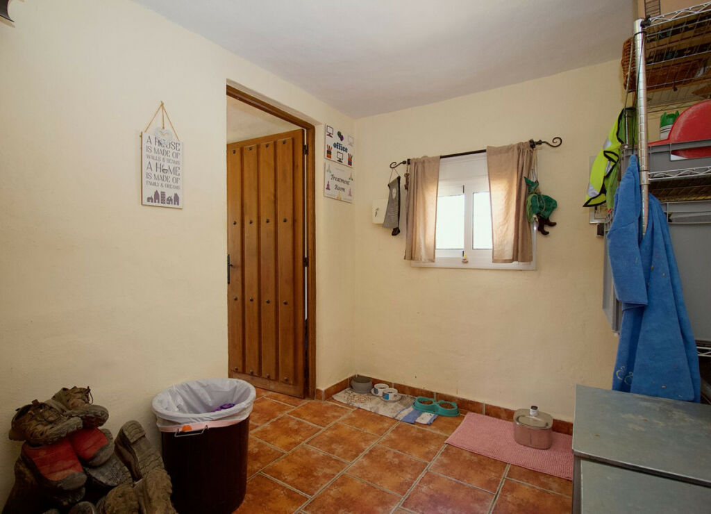 Detached Villa Coín Málaga - image 17