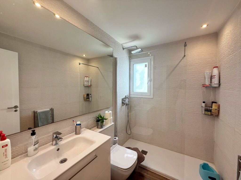 Middle Floor Apartment La Quinta Málaga - image 18