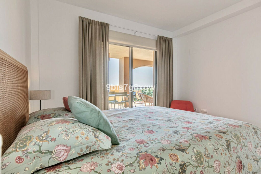 Middle Floor Apartment Benahavís Málaga - image 18