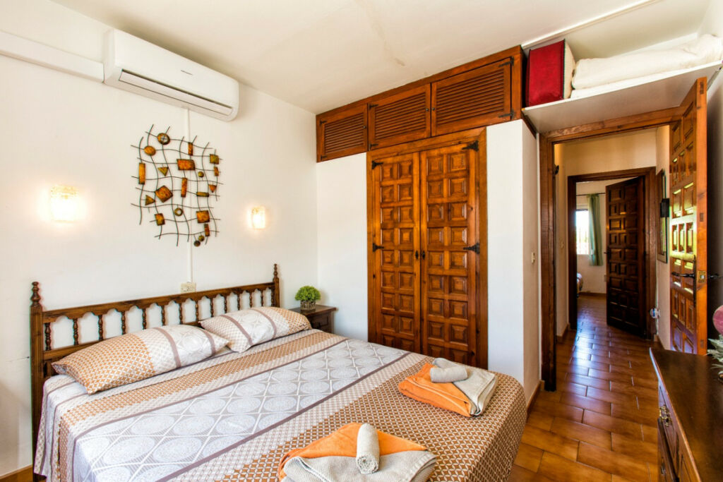 Bungalow Moraira Alicante - image 18