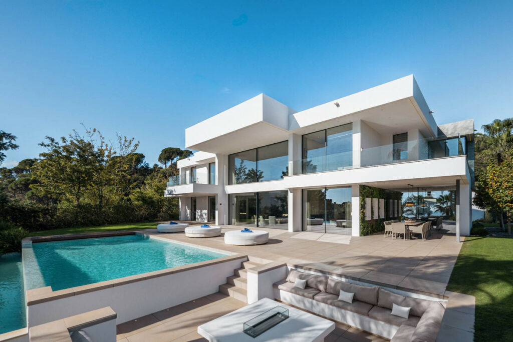 Detached Villa Benahavís Málaga - image 18
