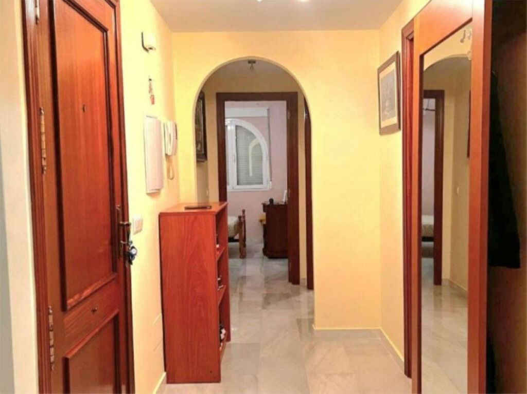 Middle Floor Apartment Torremolinos Málaga - image 18