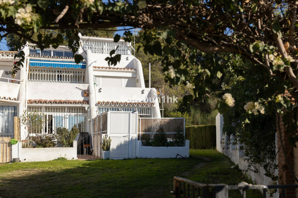 Ground Floor Apartment Estepona Málaga - image 18