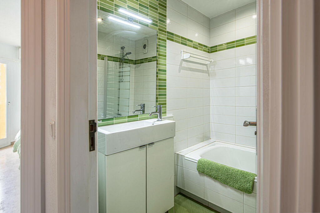 Ground Floor Apartment Calahonda Málaga - image 18