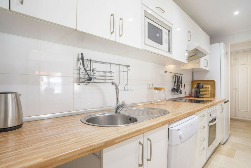 Middle Floor Apartment Marbella Málaga - image 18