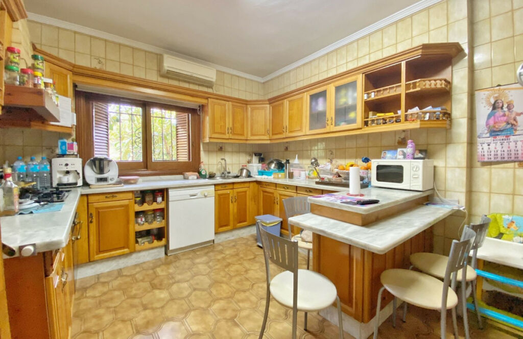Detached Villa Marbella Málaga - image 18