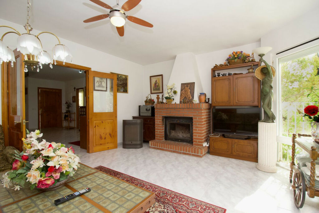 Detached Villa Alhaurín el Grande Málaga - image 18
