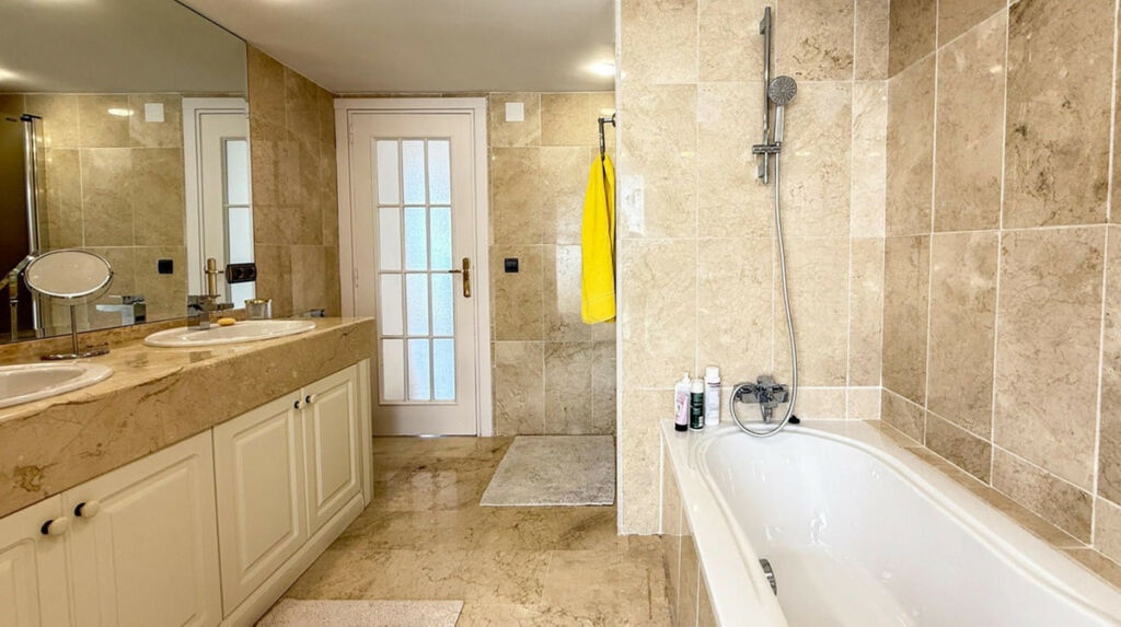 Penthouse Duplex Marbella Málaga - image 18
