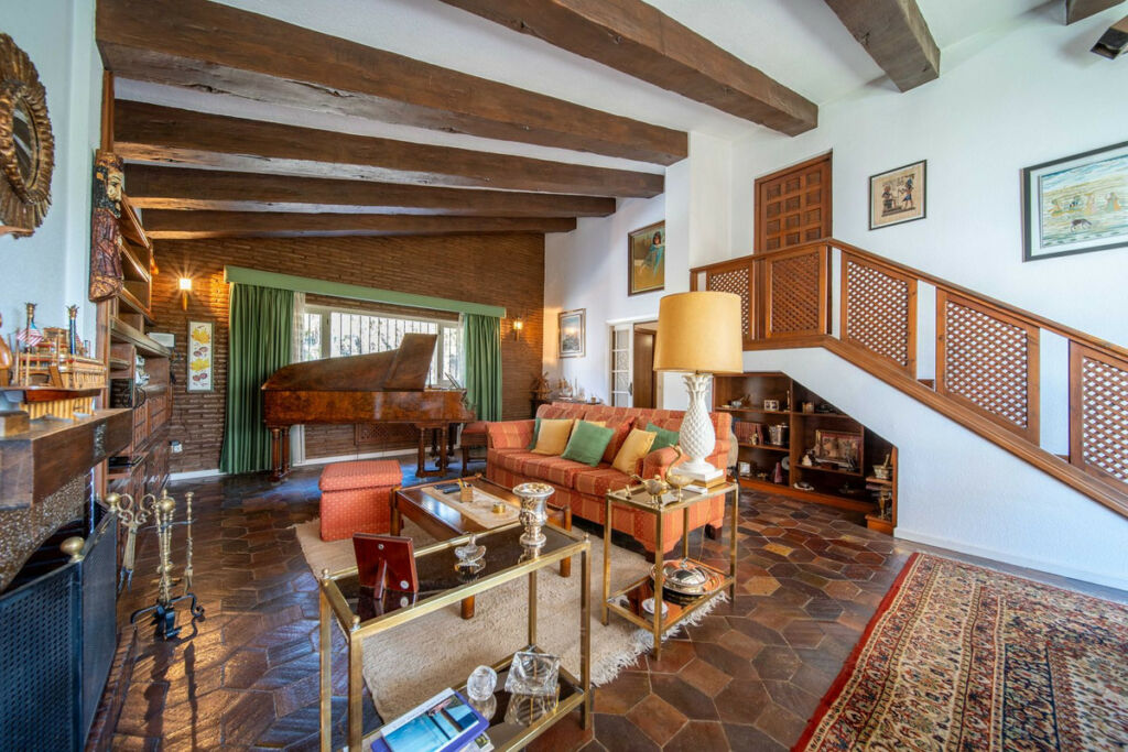 Detached Villa Fuengirola Málaga - image 18