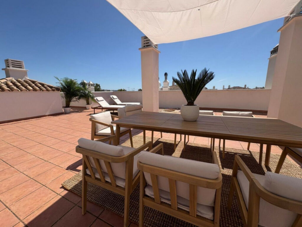 Penthouse Duplex Río Real Málaga - image 19