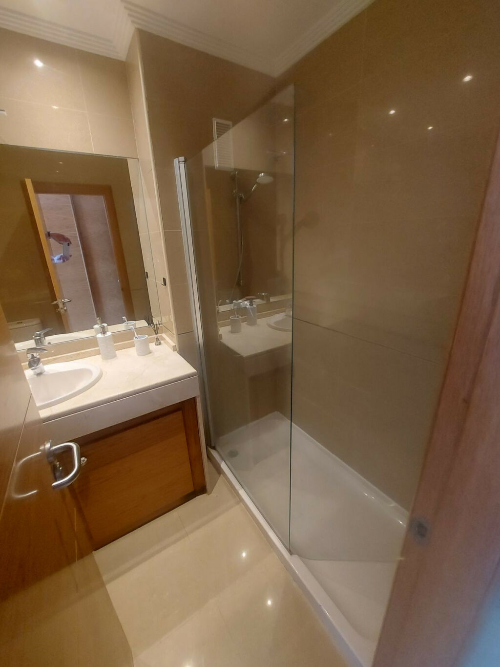 Middle Floor Apartment La Duquesa Málaga - image 19