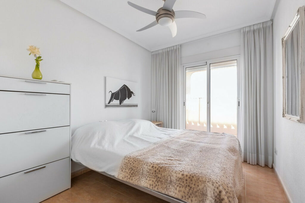 Penthouse Villamartin Alicante - image 19