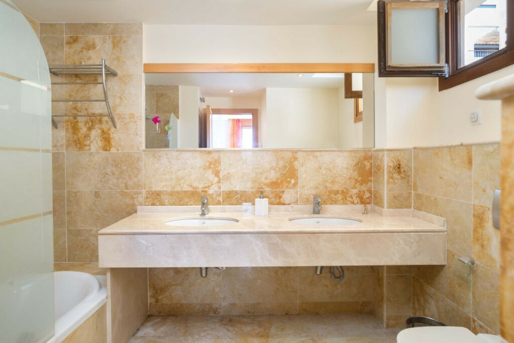 Ground Floor Apartment Altos de los Monteros Málaga - image 19