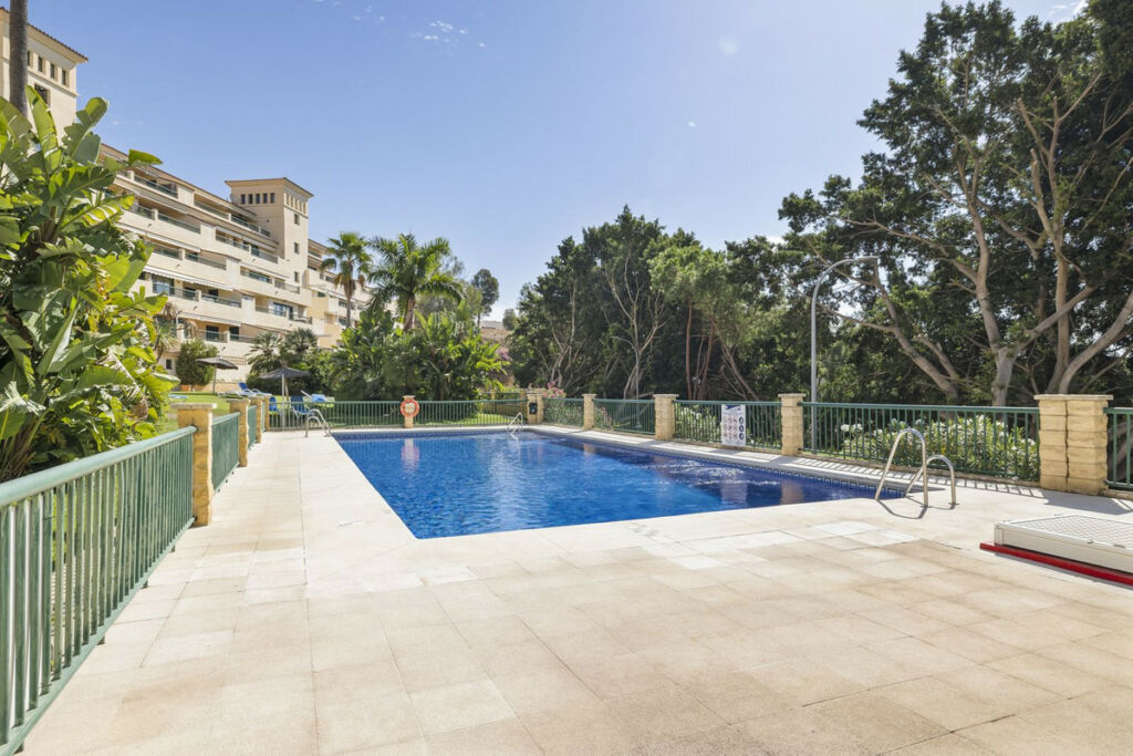 Ground Floor Apartment Torrequebrada Málaga - image 19