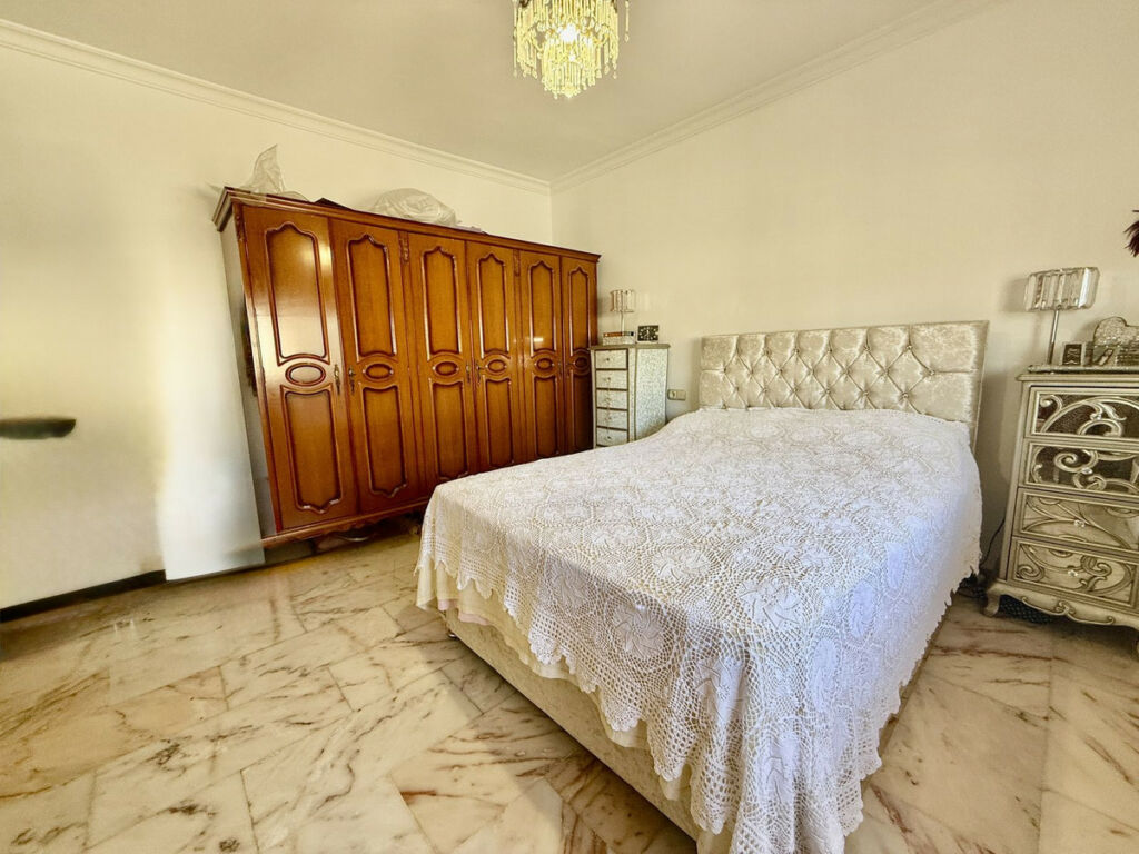 Detached Villa Benalmadena Málaga - image 19