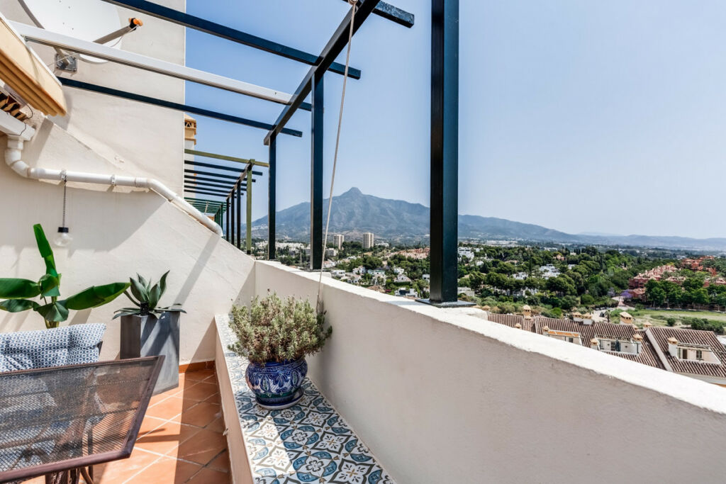 Penthouse Duplex Nueva Andalucía Málaga - image 19