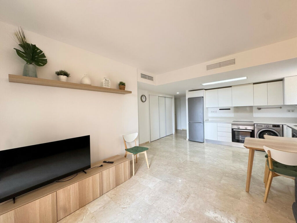 Middle Floor Apartment Torrevieja Alicante - image 19