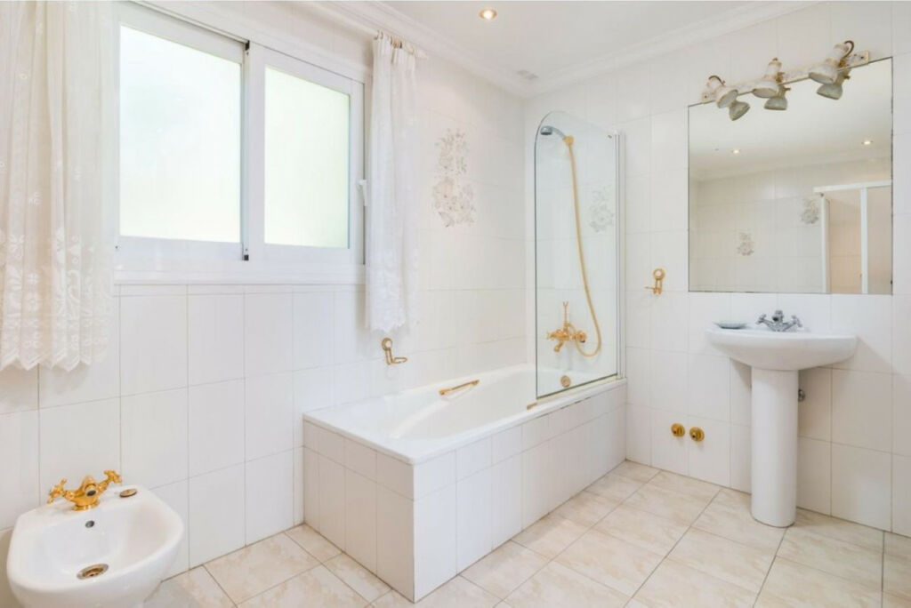 Detached Villa Guadalmina Alta Málaga - image 19