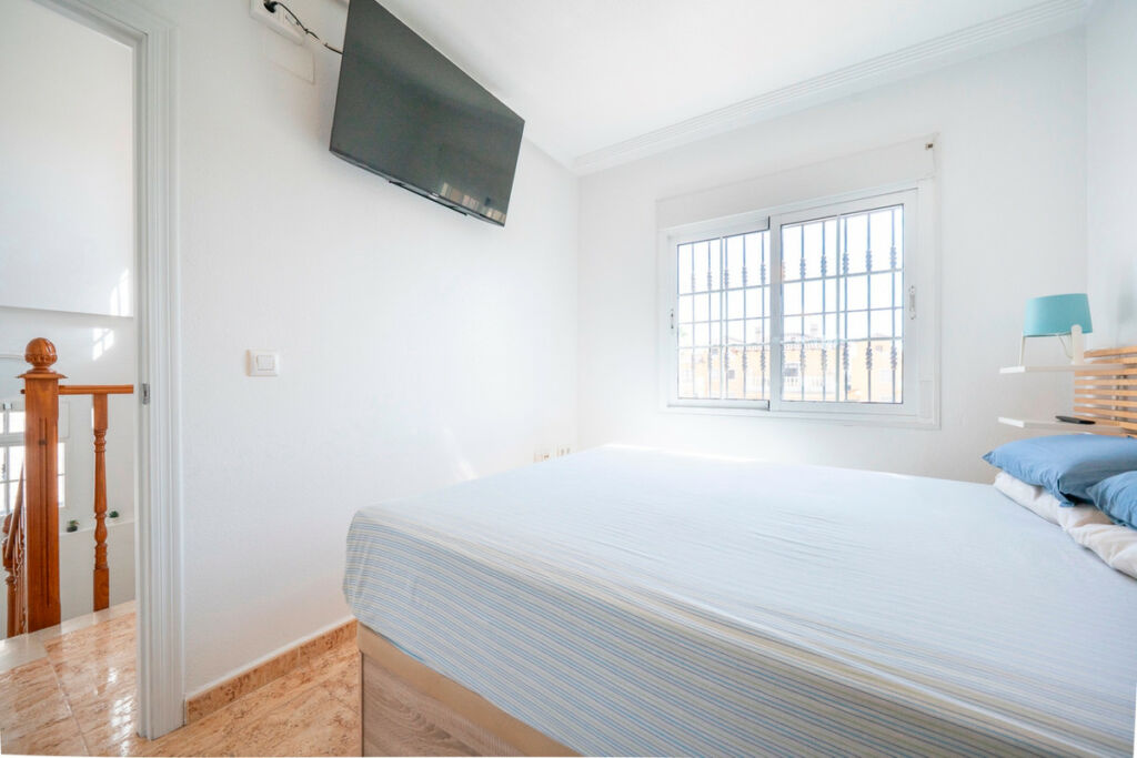 Townhouse Guardamar del Segura Alicante - image 19