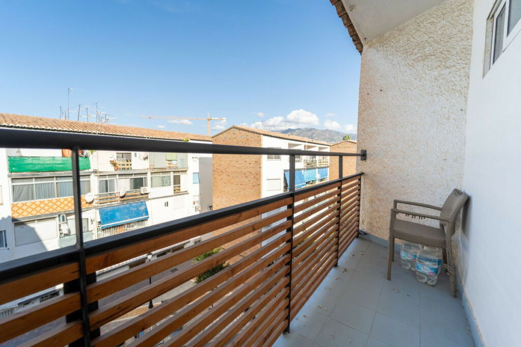 Top Floor Apartment Fuengirola Málaga - image 19