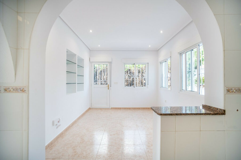 Detached Villa Ciudad Quesada Alicante - image 19