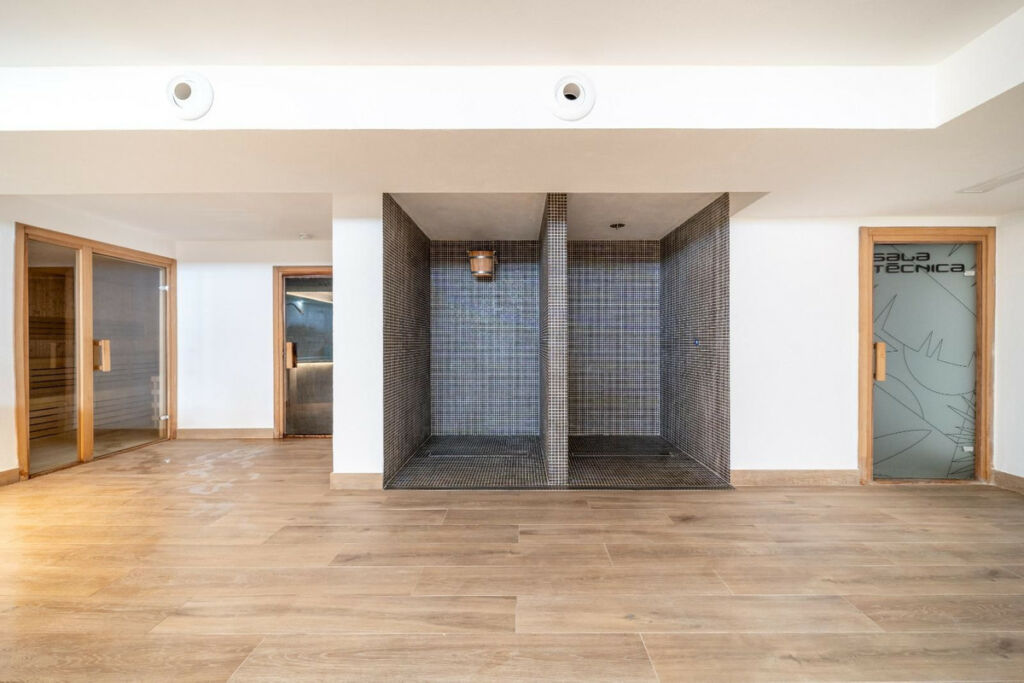 Middle Floor Apartment Mijas Costa Málaga - image 19